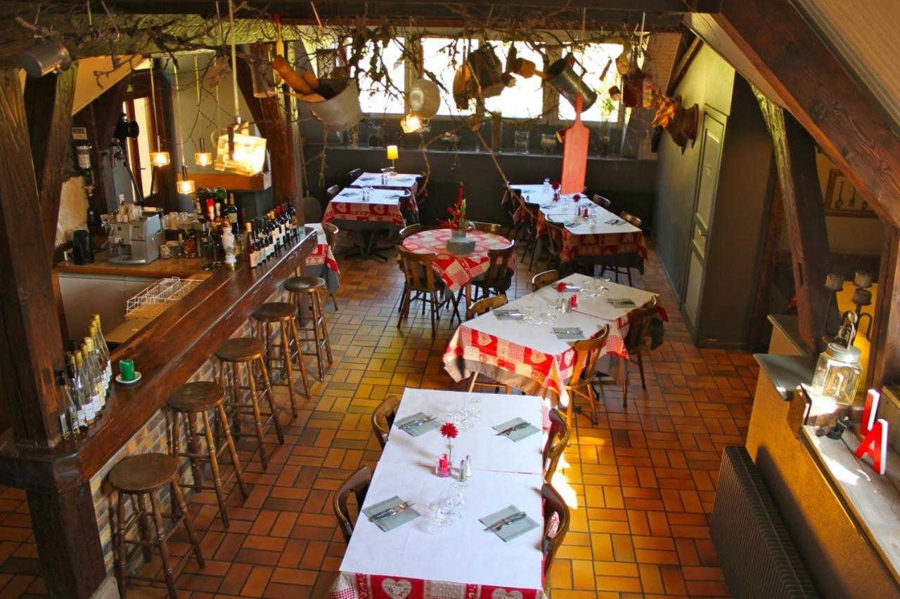 Hotel Restaurant Domaine De Basil Орбе Екстер'єр фото